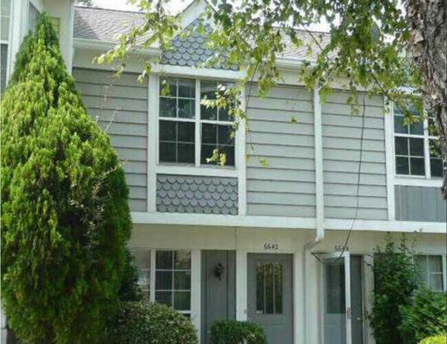 6642 Witherington Ct Rentals in Norcross, GA