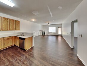 7423 Mary Jo Helms Dr in Charlotte, NC - Building Photo - Building Photo