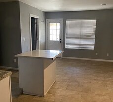 5876 S Del Moral Blvd in Tucson, AZ - Building Photo