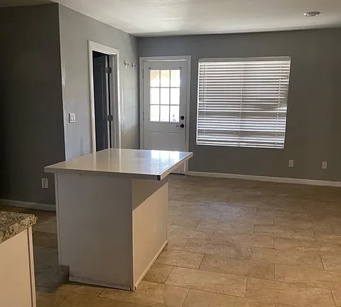 5876 S Del Moral Blvd in Tucson, AZ - Building Photo