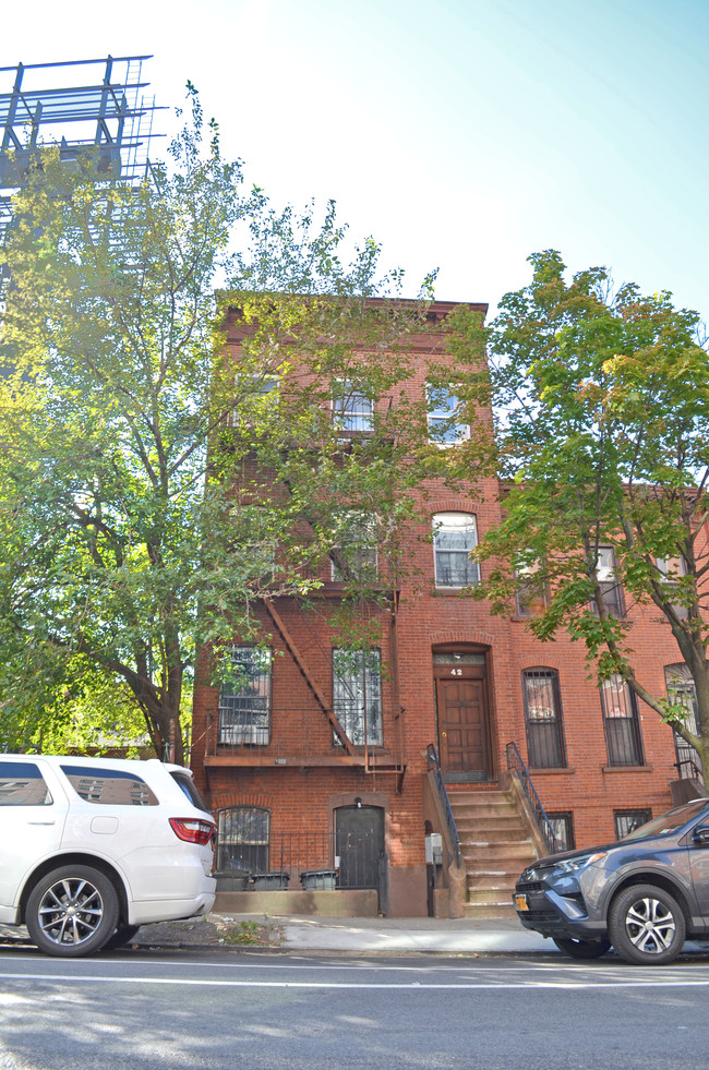 42 Clermont Ave in Brooklyn, NY - Building Photo - Building Photo