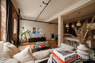 Kent Avenue in Brooklyn, NY - Building Photo - Building Photo