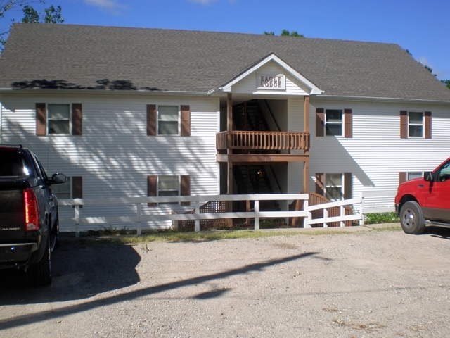 21125 Teasley Rd in Devils Elbow, MO - Building Photo