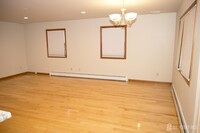 494 Harris Ave in Middlesex, NJ - Building Photo - Building Photo