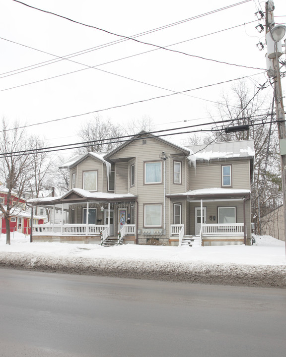 665 Main St in Cobleskill, NY - Building Photo