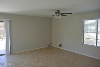 21846 N 40th Way in Phoenix, AZ - Building Photo - Building Photo