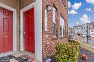 9713 Glassy Creek Way in Upper Marlboro, MD - Building Photo