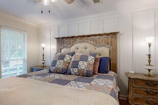 512 Camp Ct in College Station, TX - Building Photo