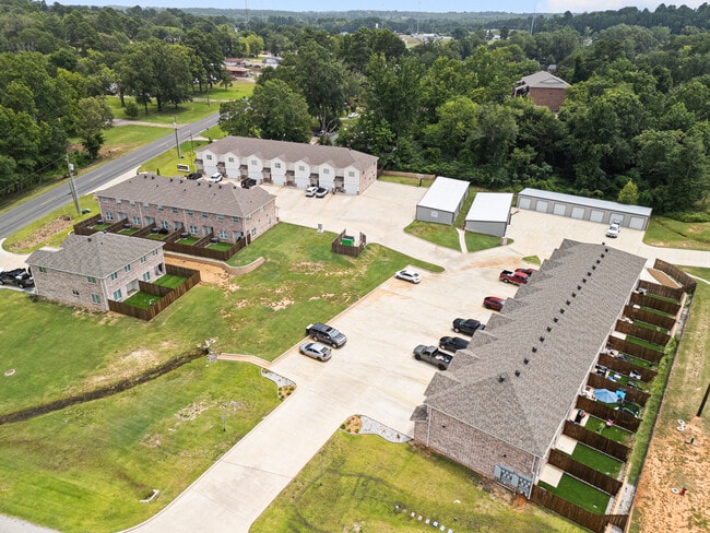5896 Old Hwy 135 N, Unit 203 in Kilgore, TX - Building Photo - Building Photo