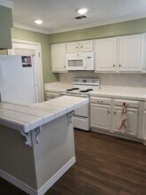 2010 Cloisters Dr in Arlington, TX - Building Photo - Building Photo