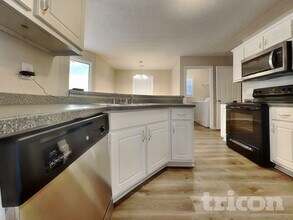 15 Thrasher Rd in Covington, GA - Foto de edificio - Building Photo