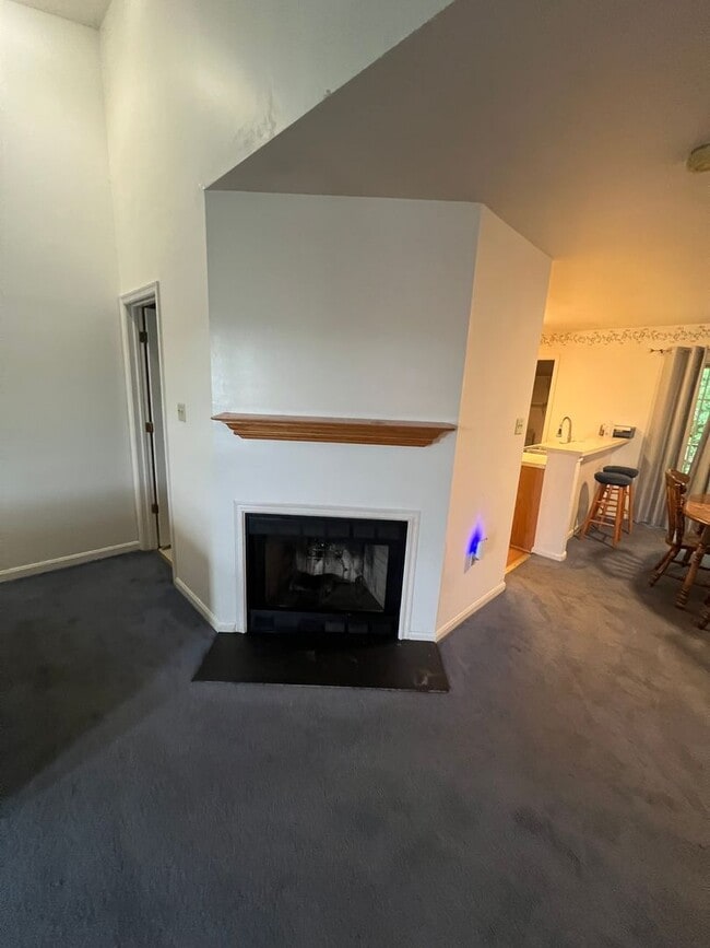 property at 108 Kelly Ct