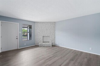 302 Hedgewood Dr in Georgetown, TX - Building Photo - Building Photo