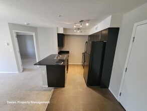 11804-11822 22 Ave SW in Edmonton, AB - Building Photo - Building Photo