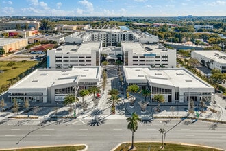 Sanctuary Doral in Doral, FL - Foto de edificio - Building Photo