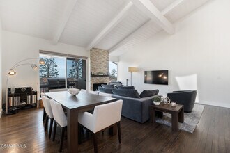 28258 Rey De Copas Ln in Malibu, CA - Building Photo - Building Photo