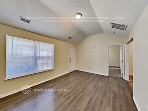 7906 Lobilia Ln in Charlotte, NC - Building Photo - Building Photo