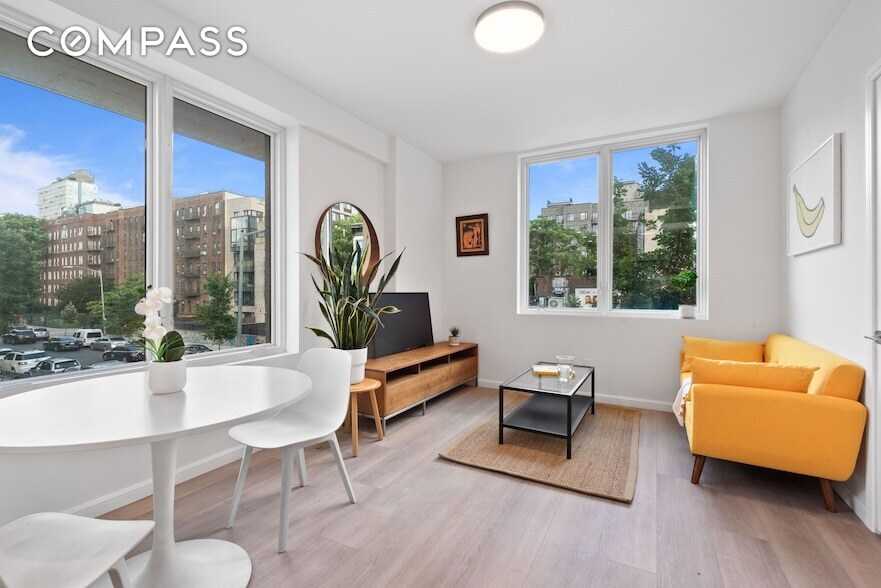 1 Lenox Rd in Brooklyn, NY - Building Photo