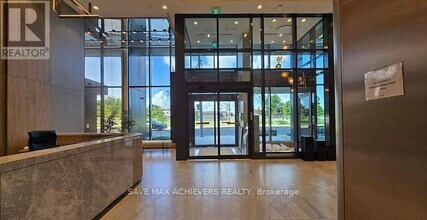 1100 Sheppard Ave W in Toronto, ON - Building Photo - Building Photo