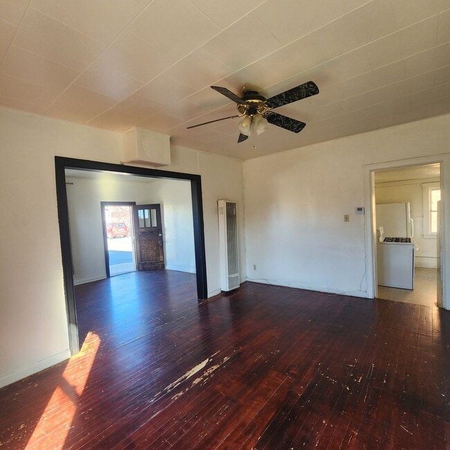 312 W Aluminum St in Butte, MT - Building Photo - Building Photo
