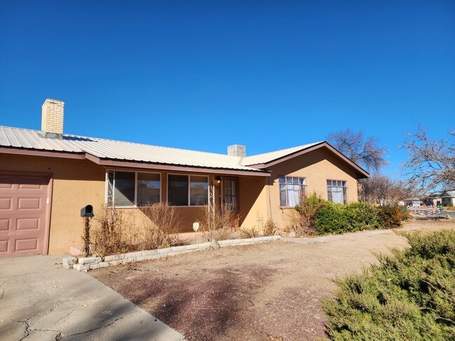 1417 Camino Sol in Farmington, NM - Building Photo - Building Photo