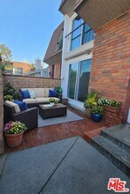 4333 Alla Rd in Marina Del Rey, CA - Building Photo - Building Photo