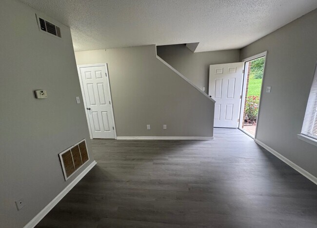 802 British Wood Dr SW in Lenoir, NC - Building Photo - Building Photo