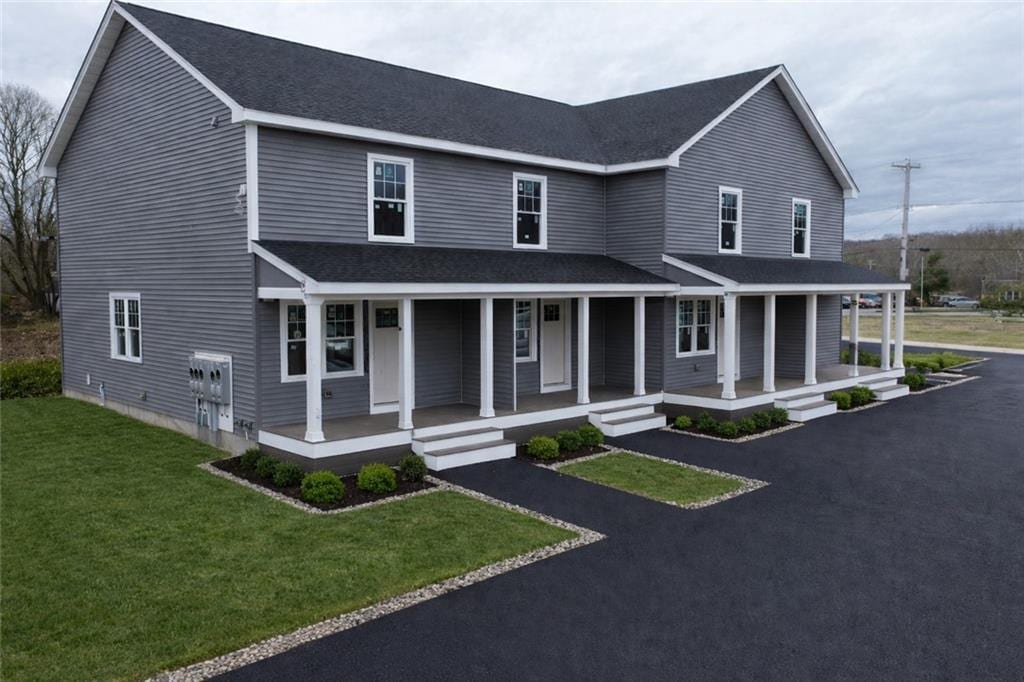 1 Cottage St in Westerly, RI - Building Photo