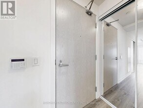 138 Downes St in Toronto, ON - Building Photo - Building Photo