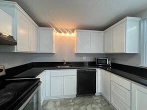 125 N 9th St in Rogers, AR - Foto de edificio - Building Photo