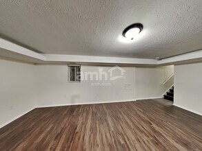 1074 E 3250 N in Layton, UT - Building Photo - Building Photo