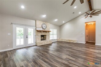 14380 Spotted Horse Ln in Salado, TX - Building Photo - Building Photo