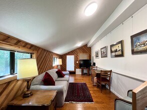 3138 Browns Valley Rd in Napa, CA - Building Photo - Building Photo