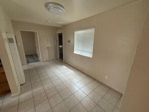 40 Talmadge Ave in San Jose, CA - Foto de edificio - Building Photo