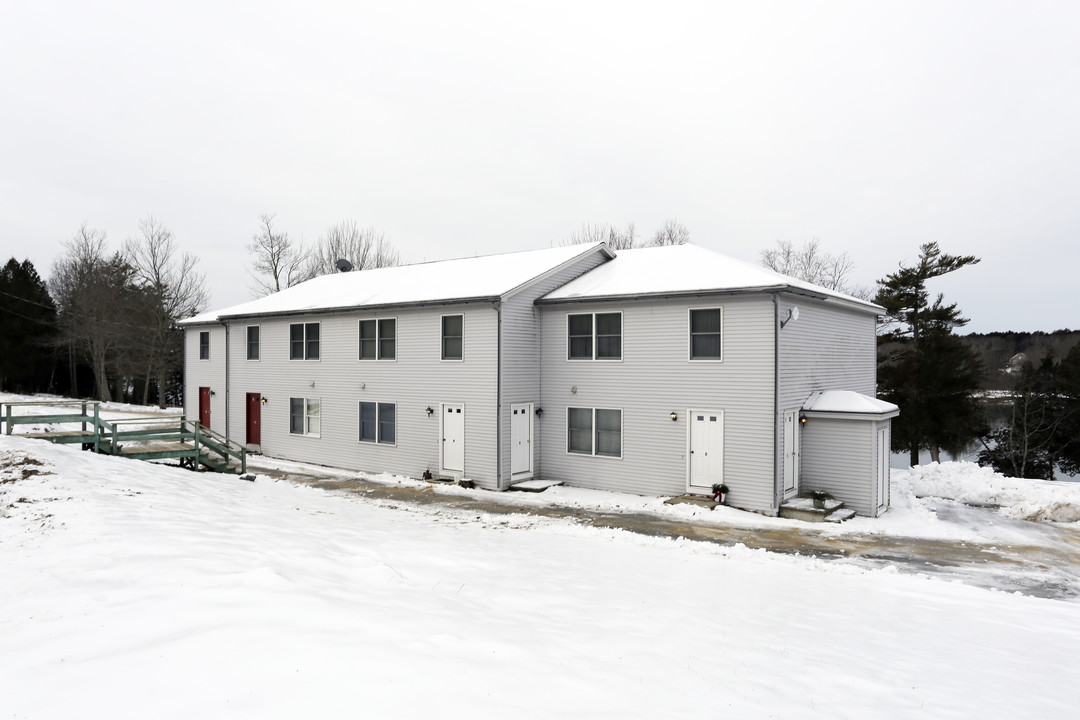 Millstone Apartments in Harpswell, ME - Building Photo