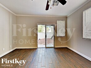 4714 English Lavender Ave in North Las Vegas, NV - Building Photo - Building Photo