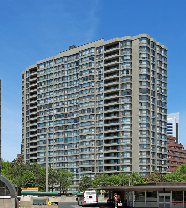 Atrium I in Toronto, ON - Building Photo - Building Photo