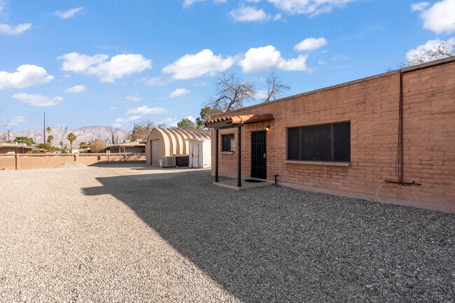 4535 E Bellevue St in Tucson, AZ - Building Photo - Building Photo