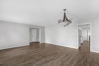 24531 Whitesail Dr in Huffman, TX - Building Photo - Building Photo