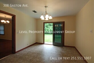 308 Gaston Ave in Fairhope, AL - Building Photo - Building Photo