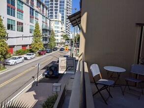 112 S 12th St, Unit B in Tampa, FL - Building Photo - Building Photo