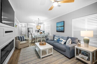 4532 Walker Key Blvd in Orange Beach, AL - Foto de edificio - Building Photo
