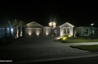 621 Hang Loose Wy in Daytona Beach, FL - Building Photo