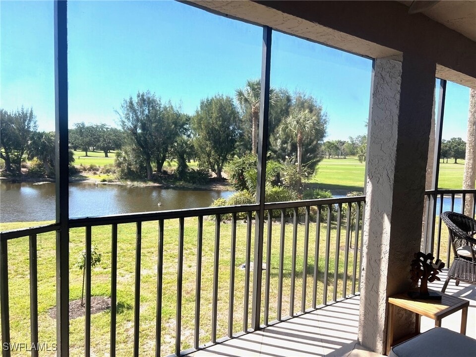 1790 Imperial Golf Course Blvd in Naples, FL - Building Photo
