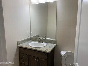 206 Caudill Dr in Lafayette, LA - Building Photo - Building Photo