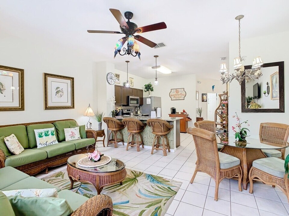 2314 Silver Palm Dr in Kissimmee, FL - Building Photo