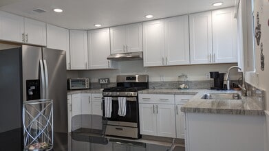 217 Date St in Chula Vista, CA - Building Photo - Building Photo