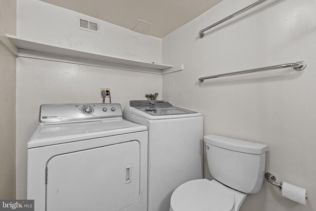 3061 S Woodrow St in Arlington, VA - Building Photo - Building Photo