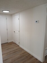 809 Amigos Way in Newport Beach, CA - Building Photo - Building Photo