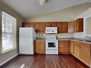 4 Berry Ct in Germantown, OH - Building Photo - Building Photo